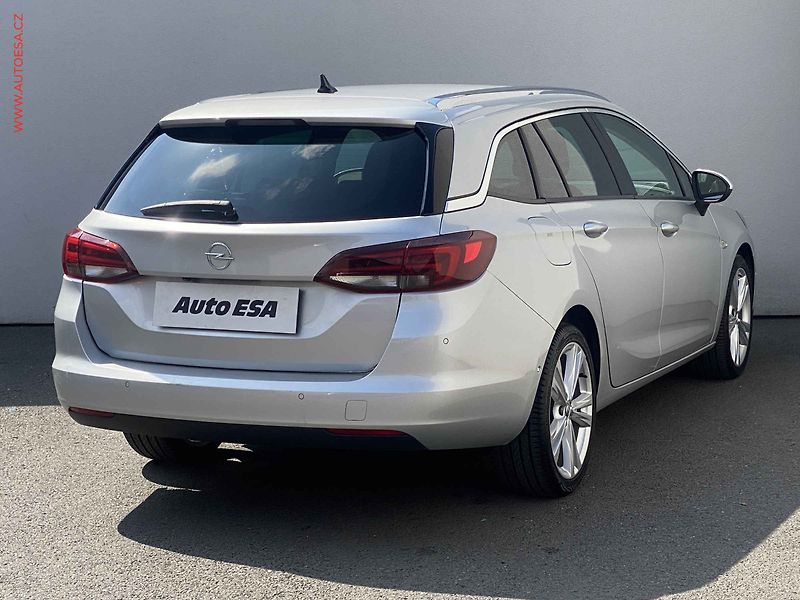 Opel Astra (2020) 1.5 CDTi, servis.kniha, AT - fotka 4 z 19