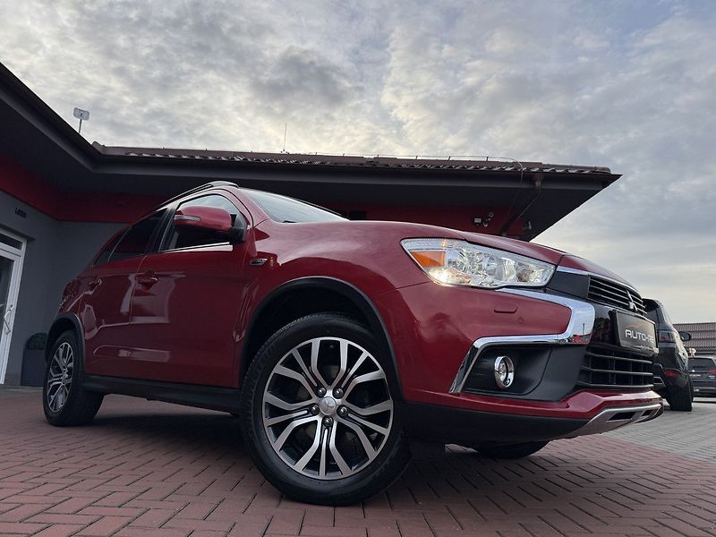 Mitsubishi ASX (2017) 1.6i Mivec  Xenony Navi Kamera - fotka 50 z 50