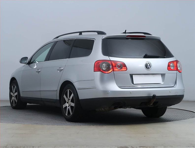 Volkswagen Passat (2006) 2.0 TDI, Eko.zaplacen, po STK - fotka 4 z 16