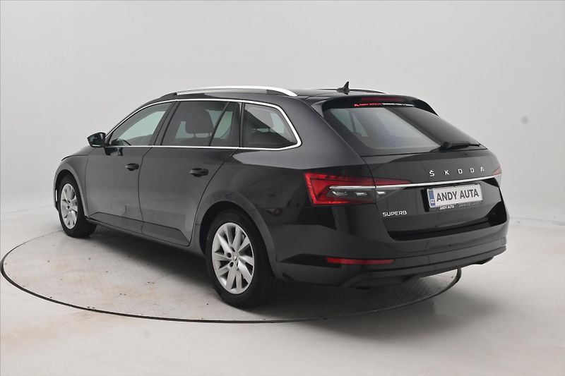 Škoda Superb 2,0 TDI 110 kW DSG Style Záruk - fotka 7 z 32