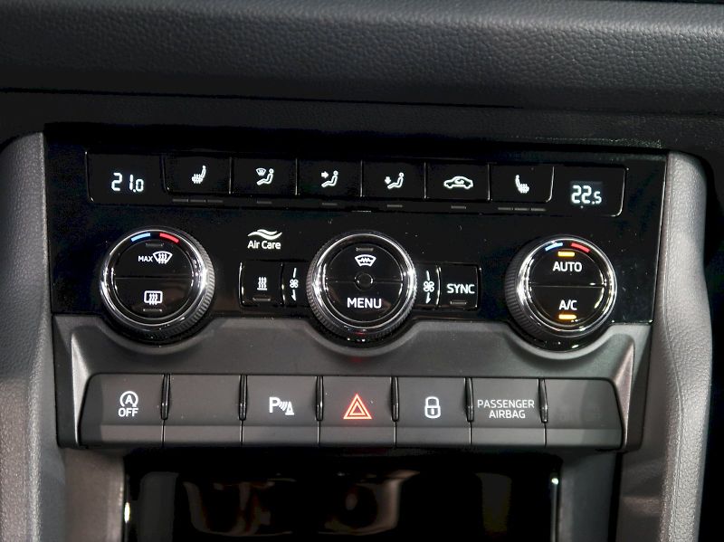 Škoda Kodiaq (2023) STYLE 2.0TDI 110KW DSG WEBASTO - fotka 34 z 47