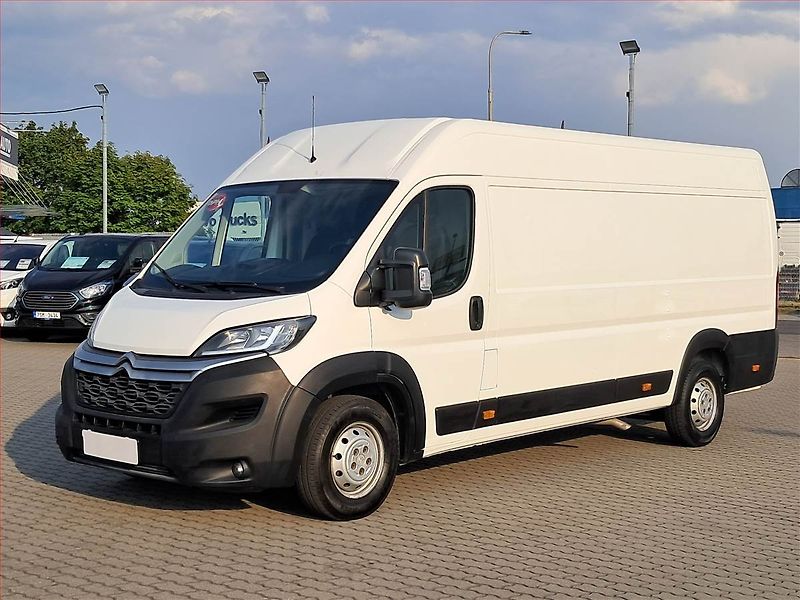 Citroën Jumper (2020) 2.2 BlueHDi, 14m3, ČR - fotka 2 z 16