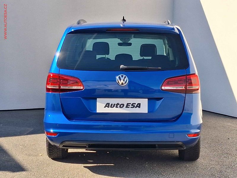 Volkswagen Sharan (2018) 2.0 TDi 7míst, DSG, bixen - fotka 5 z 17