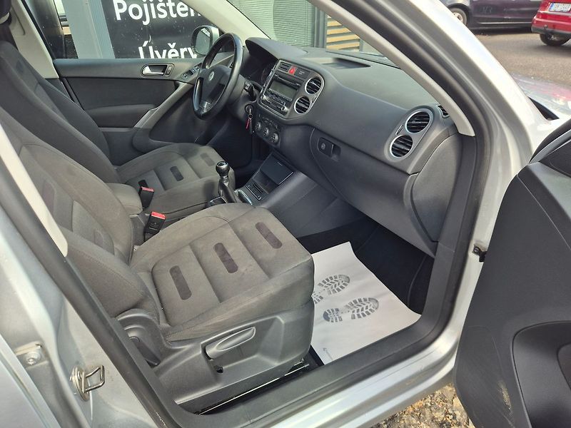 Volkswagen Tiguan (2009) 1.4TSI 110kW, 4x4, tažné, manu - fotka 10 z 25