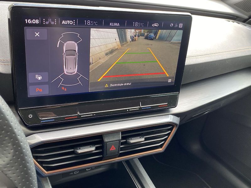 Cupra Formentor (2024) 2.0 TSI 4Drive DSG - fotka 11 z 42
