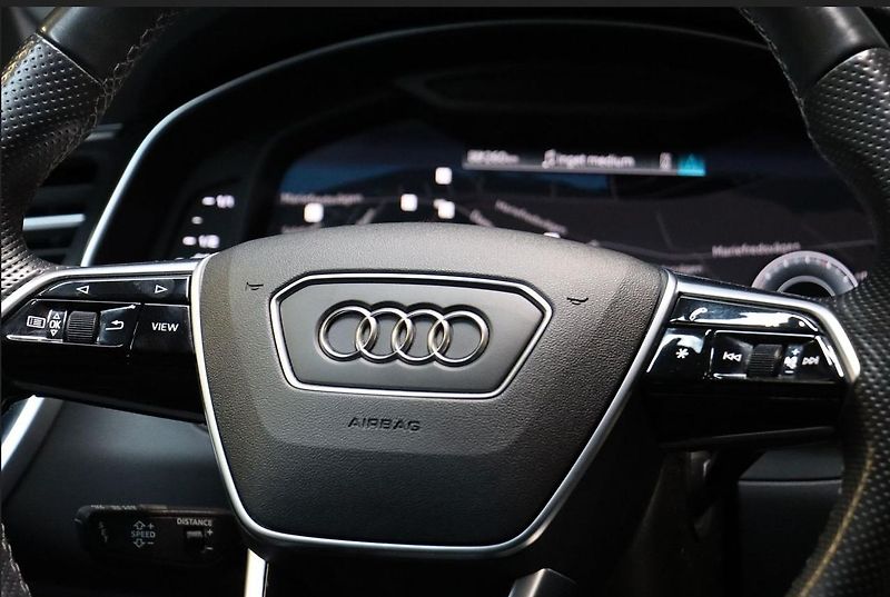 Audi A7 55 TFSI e quattro Matrix B&O - fotka 20 z 26