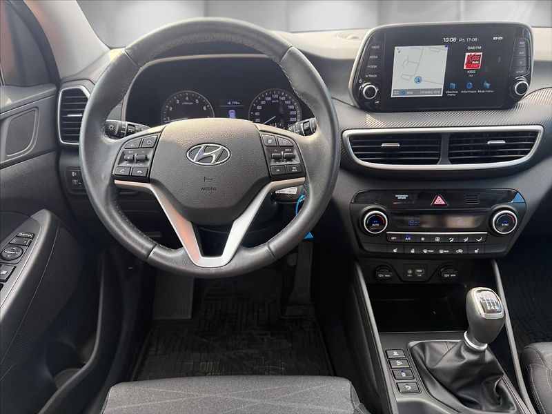 Hyundai Tucson 1,6 1.6T-GDi 130 kW Icebreaker - fotka 15 z 24