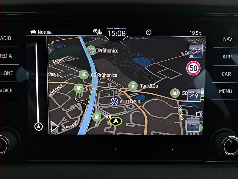 Škoda Karoq (2024) Sportline 2.0 TDI - fotka 29 z 31
