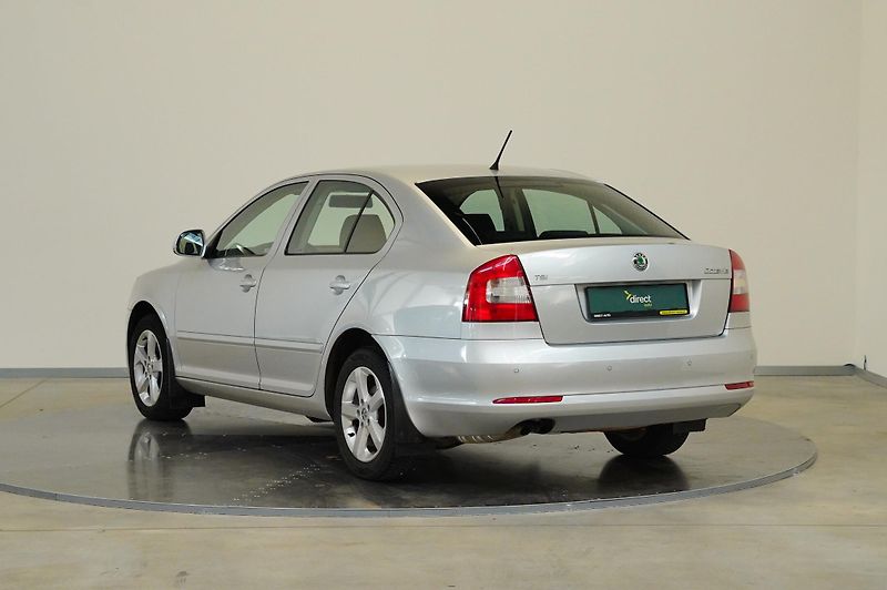 Škoda Octavia - fotka 7 z 25