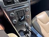 Volvo XC60 (2015) 4X4 2,4 D5 158 KW SUMMUM ČR - náhled 30
