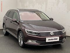 Volkswagen Passat (2015) 2.0 TDi, ČR, Highline, LED - fotografie inzerátu