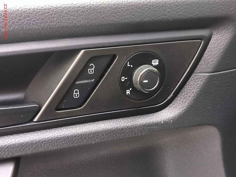 Volkswagen Caddy (2016) 2.0TDi, 1.maj,ČR, AC - fotka 16 z 19