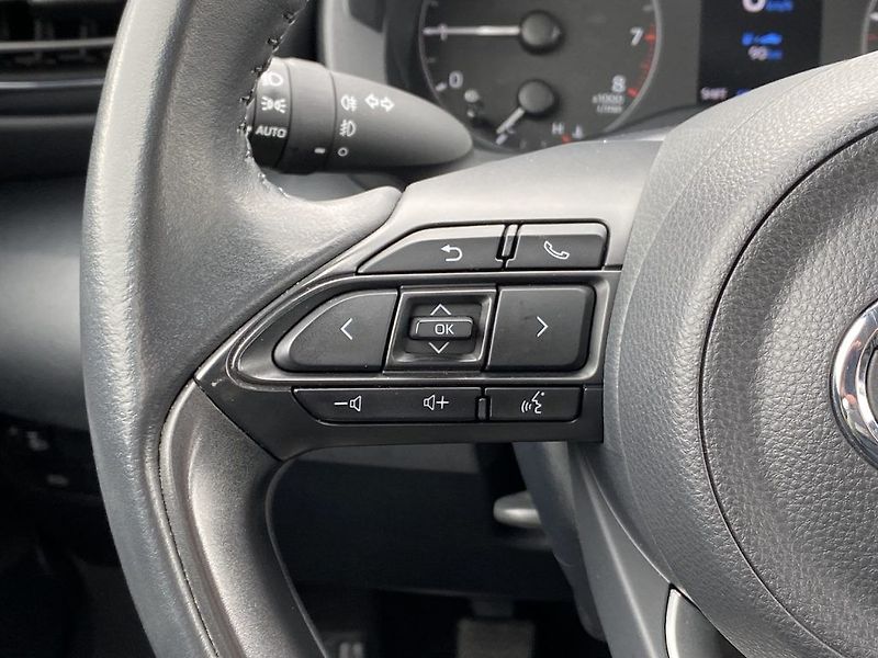 Toyota Yaris 1.5i, ČR-1m, ComTech, záruka - fotka 20 z 31
