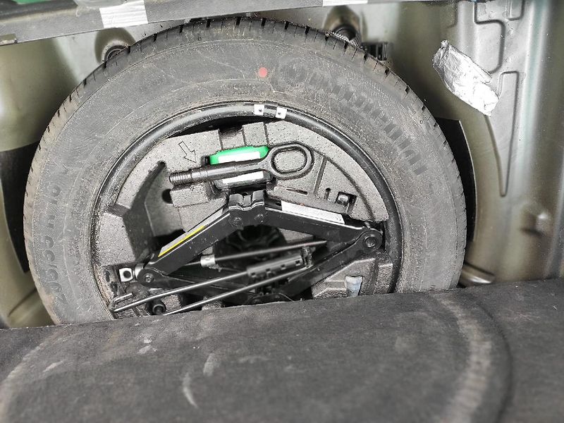 Škoda Superb (2018) 2.0 TDI 140kW 4x4 TZ 1.majitel - fotka 41 z 46
