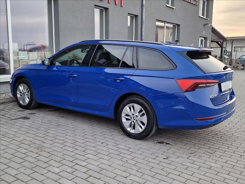 Škoda Octavia 2.0TDI,původ ČR,1.Maj,2x kola - fotka 7 z 50