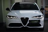 Alfa Romeo Giulia 2,0T 16V 206kW AT8-Q4 VELOCE - náhled 6