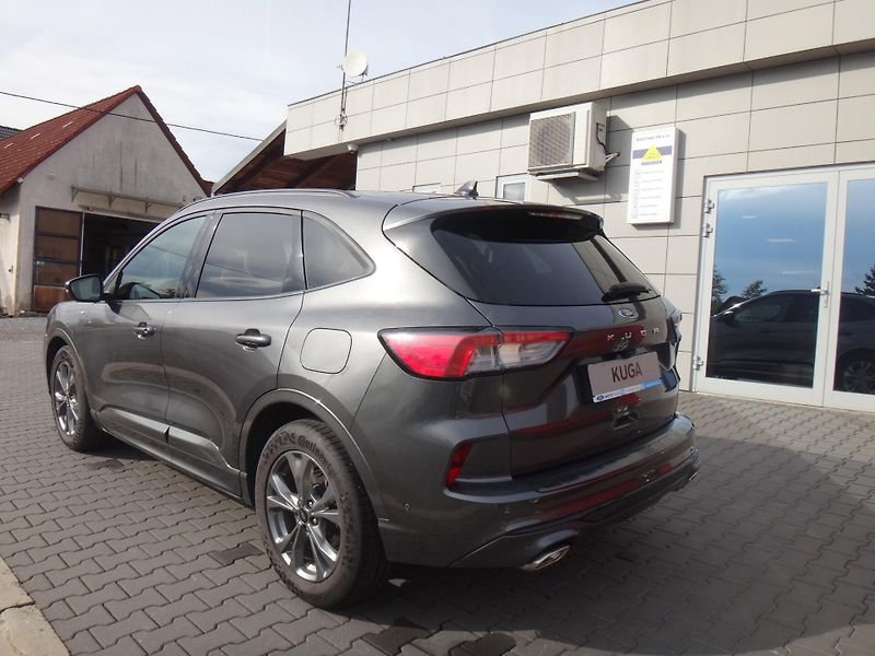Ford Kuga (2020) St-Line_1.5 EcoBoost 110kW/150 - fotka 3 z 30