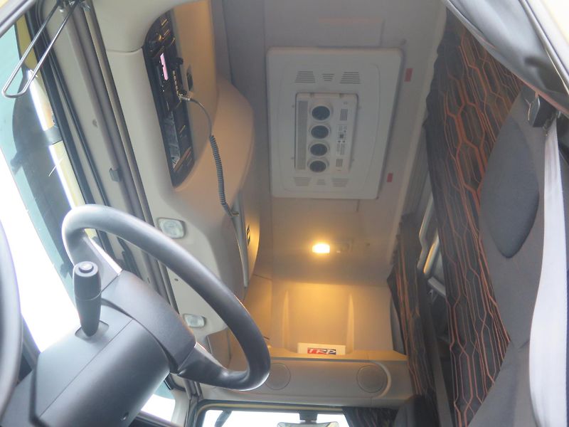 DAF XF 480 SSC STD, KLIMA,RETARDÉR - fotka 9 z 16