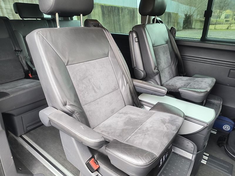 Volkswagen Multivan (2013) 2.0 BITDI 132KW DSG 4M LONG - fotka 18 z 50