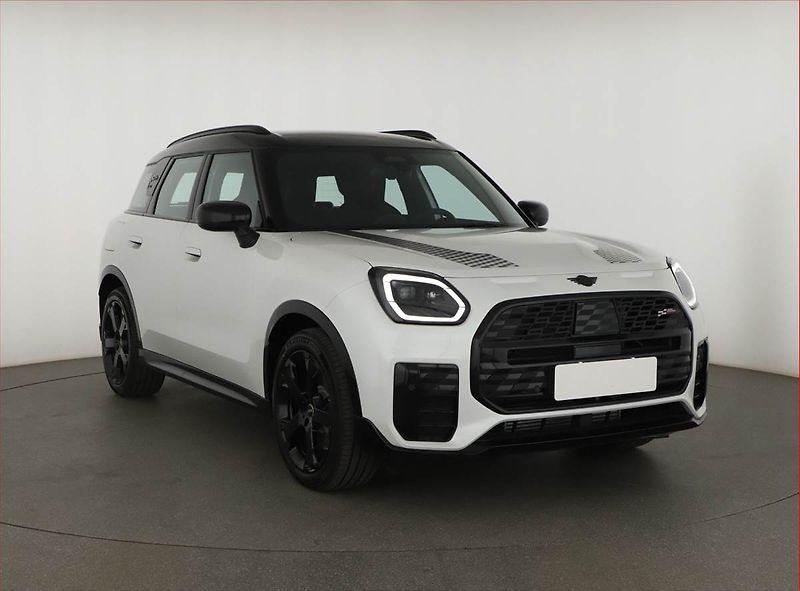 Mini Countryman (2025) S All4, JCW, HUD, Kamera, Navi - fotka 1 z 23