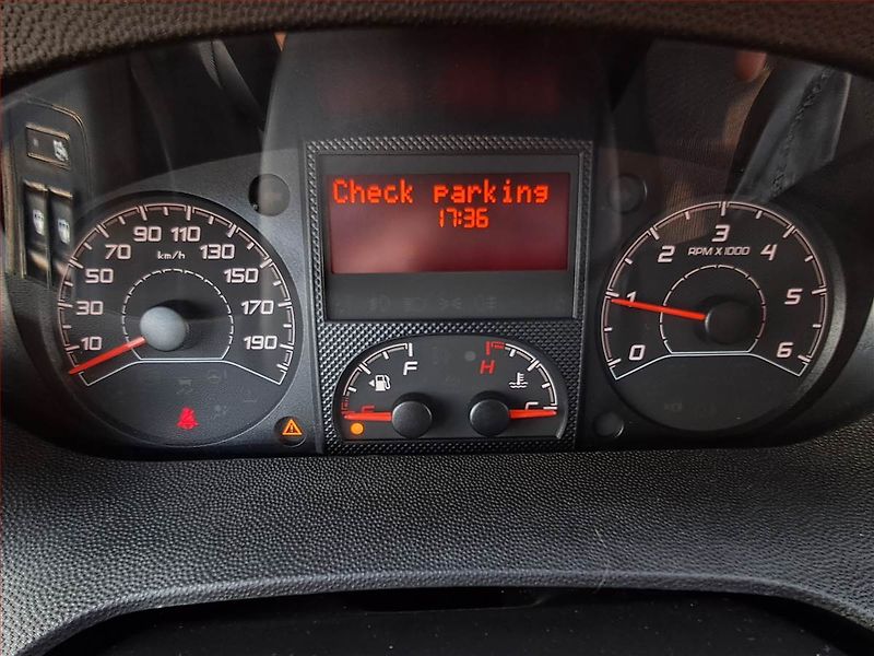 Citroën Jumper (2020) 2.2 BlueHDi, 14m3, ČR - fotka 8 z 16