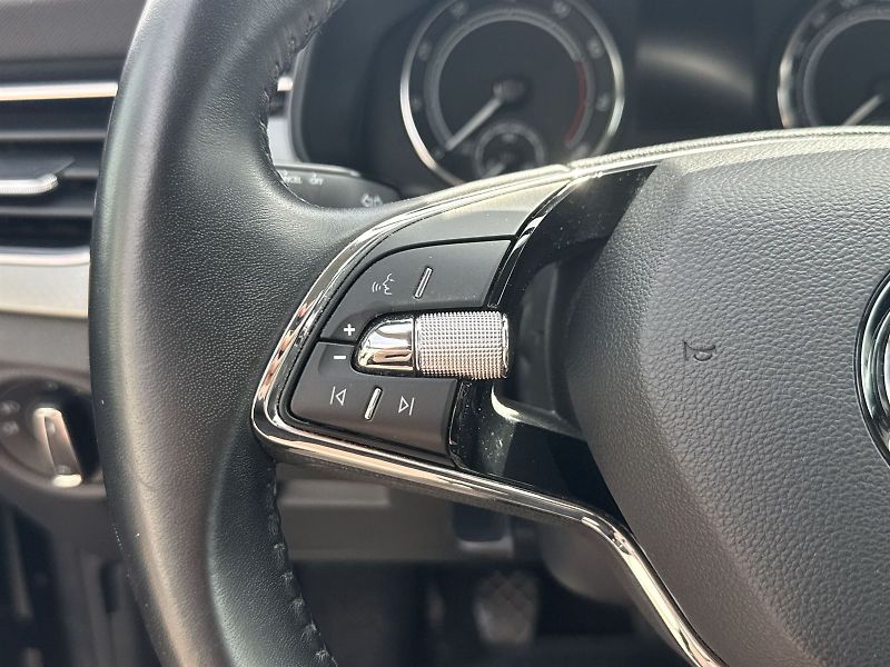 Škoda Kamiq (2022) 1.5 TSI Style - fotka 20 z 29