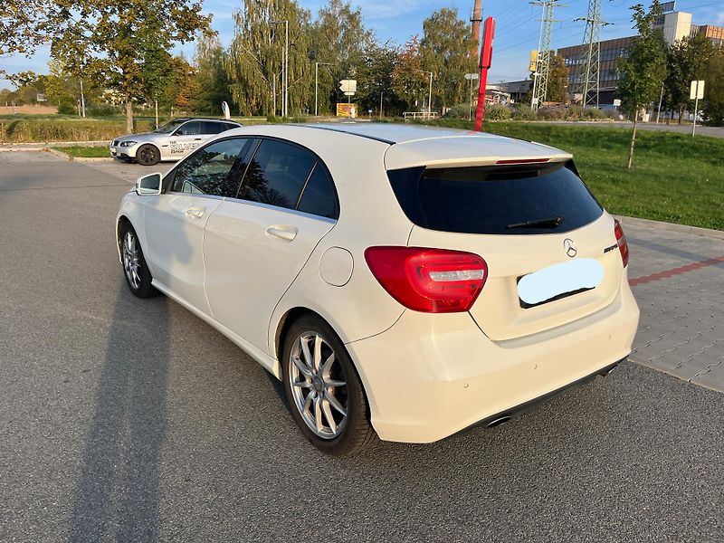 Mercedes-Benz Třídy A (2013) - fotka 1 z 24