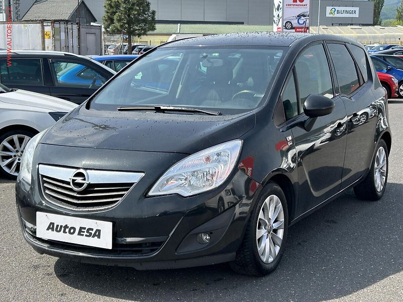 Opel Meriva (2012) 1.7CDTI, AC, výhřev sed - fotka 3 z 15