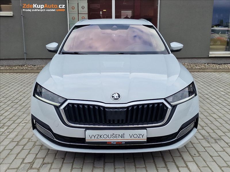 Škoda Octavia 2.0TDI Style, původ ČR,1.Maj. - fotka 4 z 50