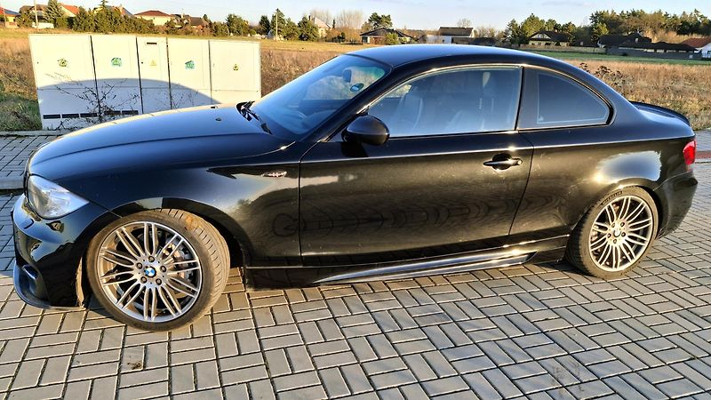 BMW Řada 1 135i e82 Mpacket - fotka 13 z 47
