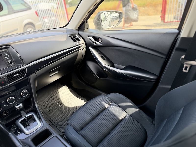 Mazda 6 2,5 141kW AUTOMAT - fotka 18 z 24