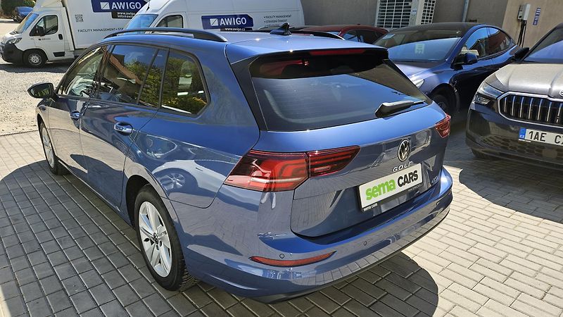 Volkswagen Golf Variant (2025) 1.5 eTSI 85kW Life DSG7 - fotka 7 z 34