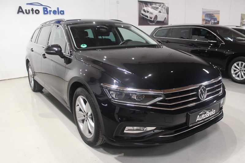 Volkswagen Passat (2021) 2.0TDI DSG Matrix display  - fotka 1 z 31