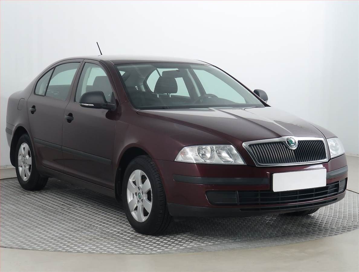 Škoda Octavia Ambition 1.6, ČR,1.maj
