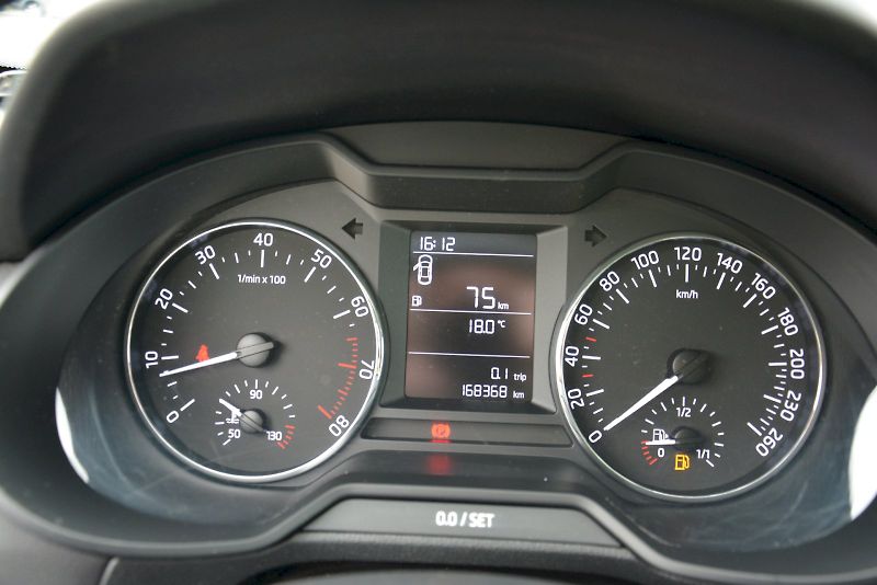 Škoda Octavia (2013) 1.2 TSI 77 kW Active - fotka 9 z 20