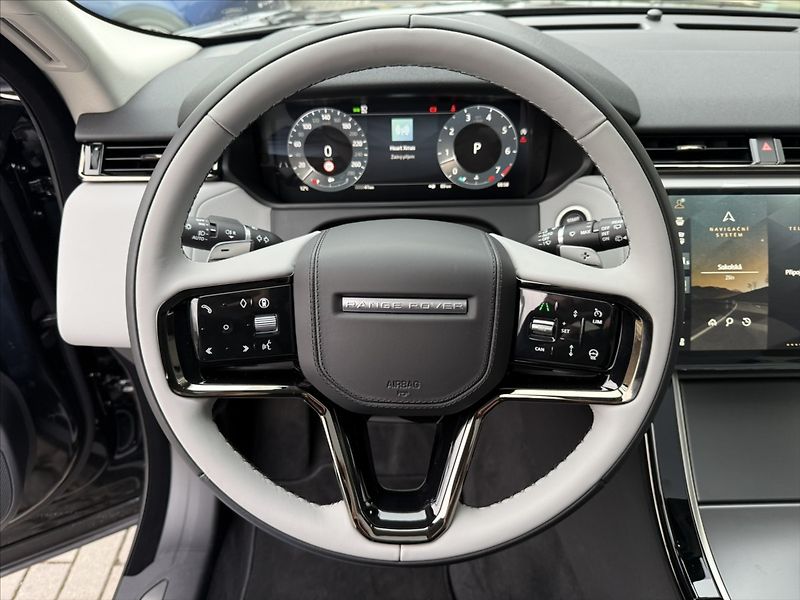 Land Rover Range Rover Velar 3,0   DYNAMIC SE P400 - fotka 14 z 21