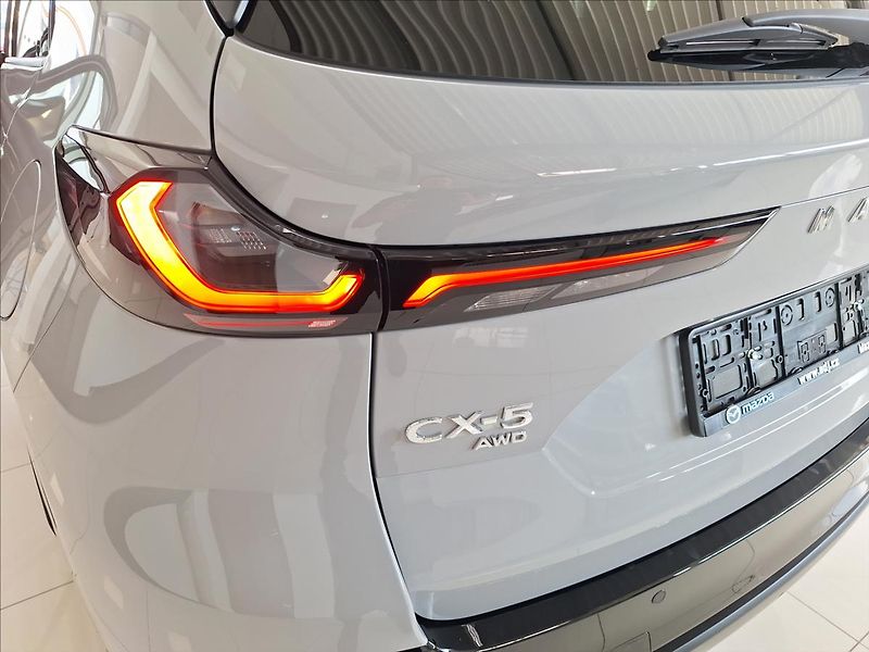 Mazda CX-5 (2026) 2,5 G 141ps 6AT AWD Homura PAN - fotka 15 z 17