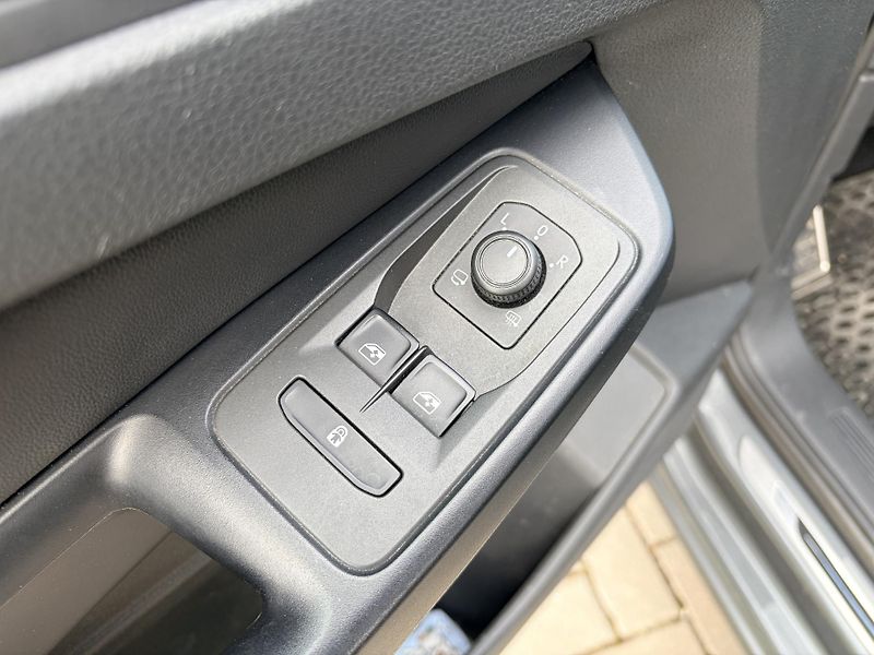 Volkswagen Caddy 2.0TDI STYLE LED VIRTUAL - fotka 11 z 43