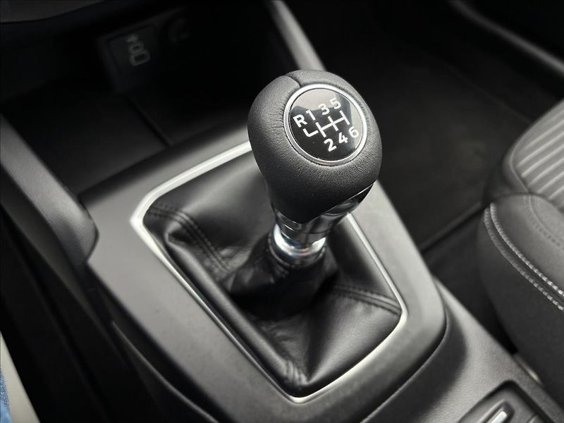 Ford Focus 1,5 EcoBlue 88kW Titanium - fotka 29 z 30