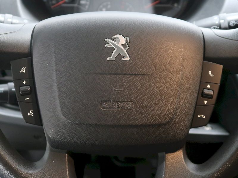 Peugeot Boxer (2022) L3H2 2.2BHDI 121kW - fotka 13 z 23