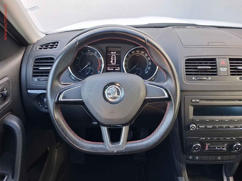 Škoda Yeti (2015) 1.4 TSi, Monte Carlo, bixen - fotka 11 z 16