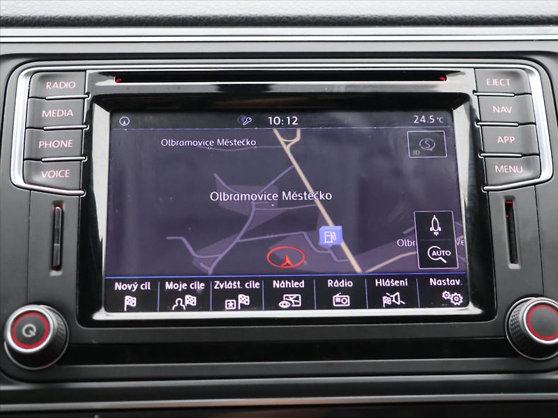 Volkswagen Multivan 2.0 TDI DSG 4x4 PanAmericana - fotka 23 z 35