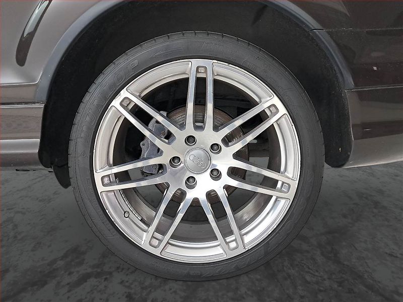 Audi Q7 (2011) 3.0 TDI, 4X4, Automat - fotka 15 z 32