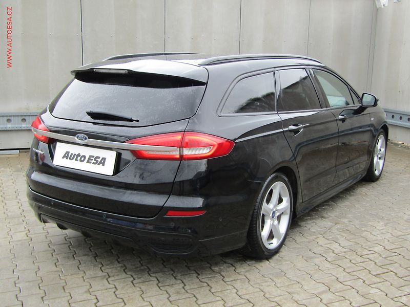 Ford Mondeo (2018) 1.5 EB, ST-Line, LED, navi - fotka 4 z 20