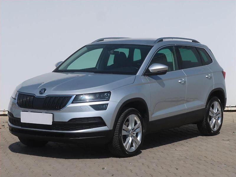 Škoda Karoq (2020) Style 1.6 TDI - fotka 2 z 20