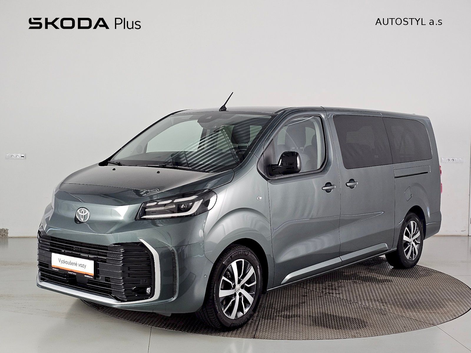 Toyota ProAce Verso 2.0D 180k L2 FAMILY WEBASTO 8S
