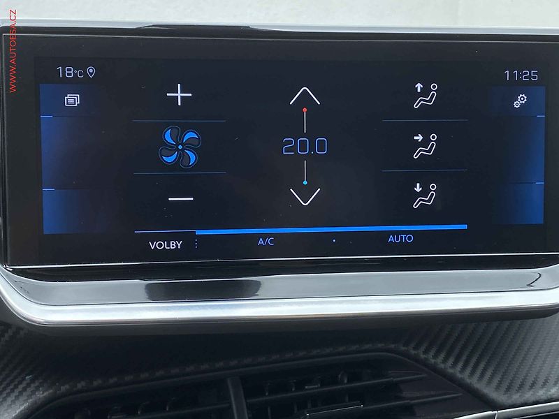 Peugeot 208 (2020) 1.2 PT, Allure, LED, kamera - fotka 17 z 19
