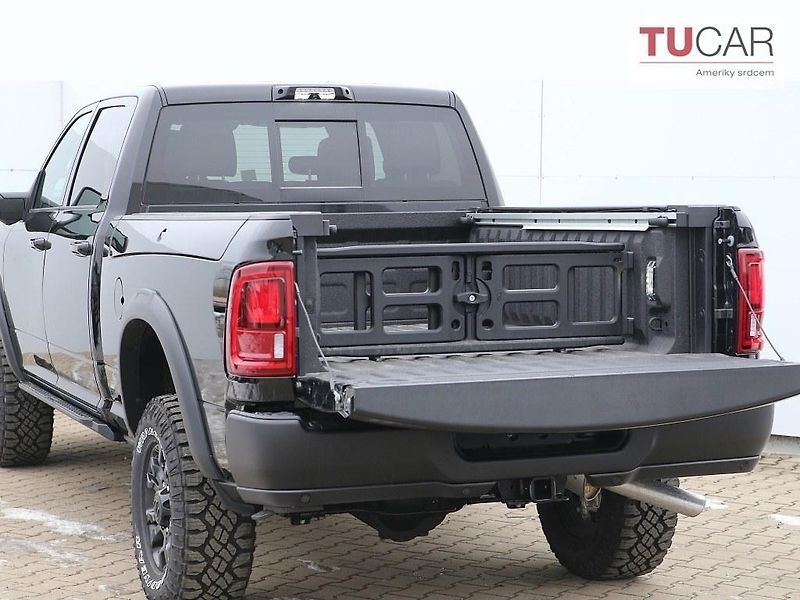 Dodge RAM (2026) 2500 Power Wagon 6.4 V8 RamBox - fotka 5 z 60