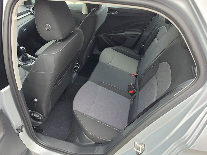 Škoda Fabia (2025) 1,0TSI 70KW SELECTION - fotka 23 z 30