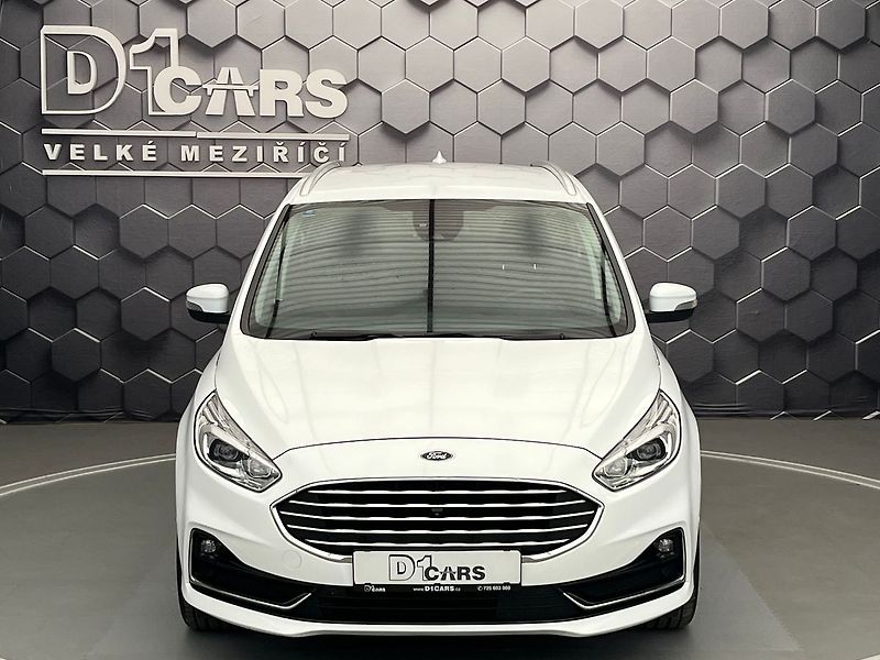 Ford Galaxy 110 kW, AT8, LED, ACC - fotka 7 z 50